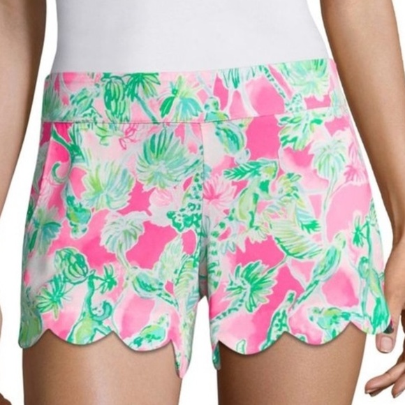 Lilly Pulitzer Pants - NEW Dahlia Catty Shack scallop bottom short TENCEL